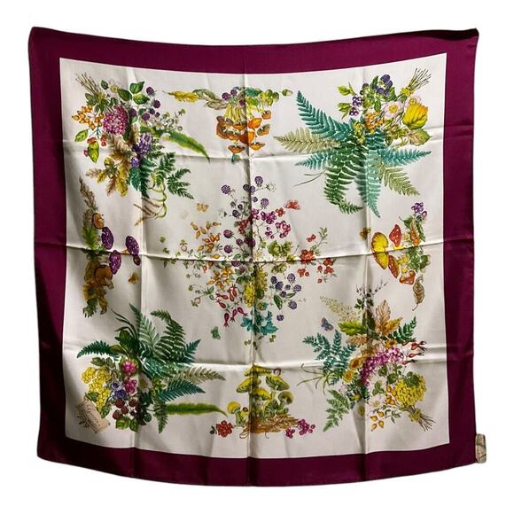 Gucci Vintage Floral Silk Scarf With Box - Picture 3 of 16